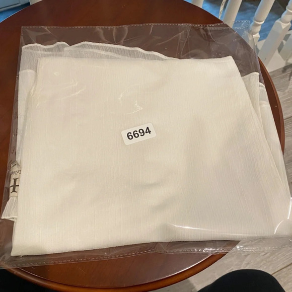 Haute Hippie Ruffle Neck Top White, 16694 - Picture 9 of 9